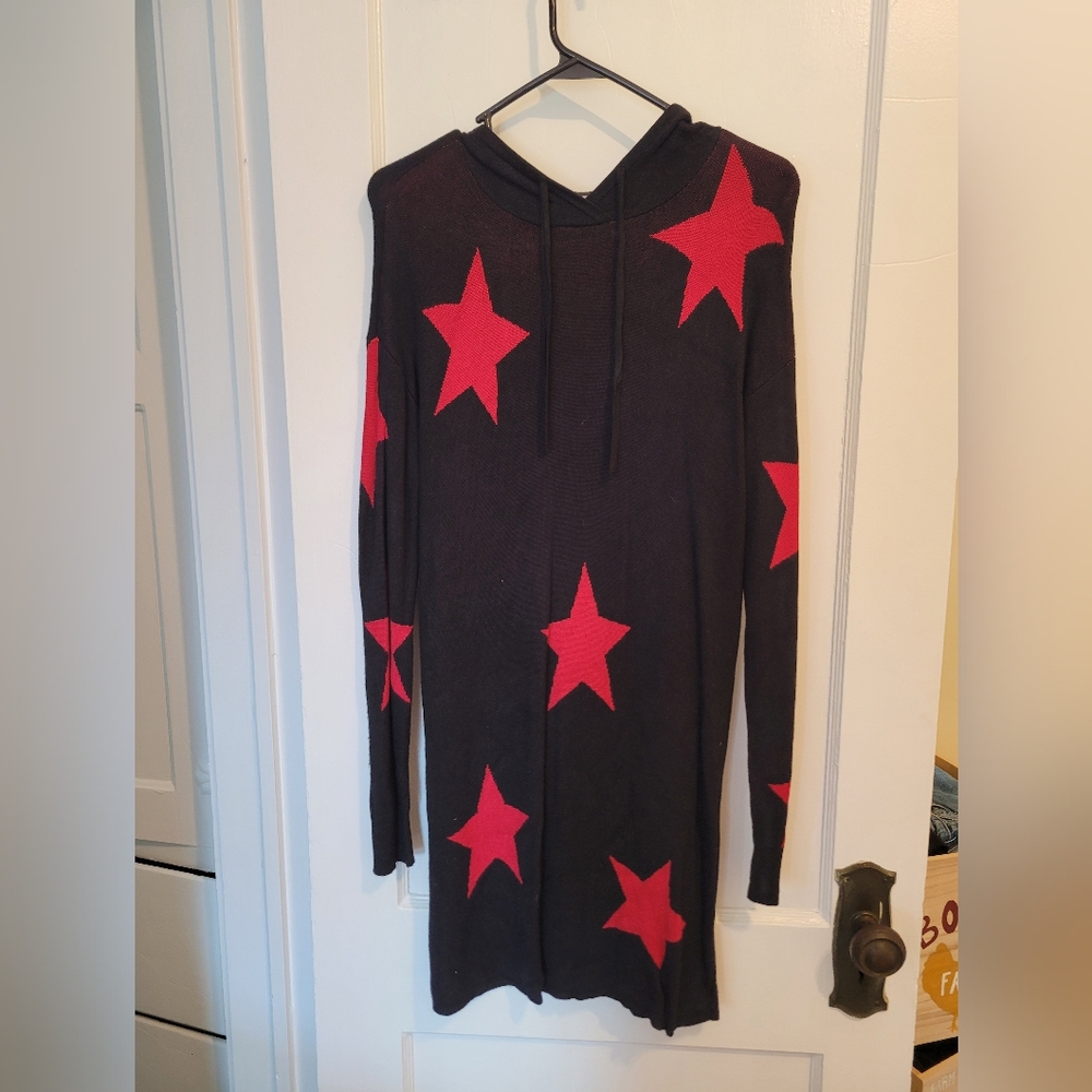 Hot Topic Black and Red Star Dress